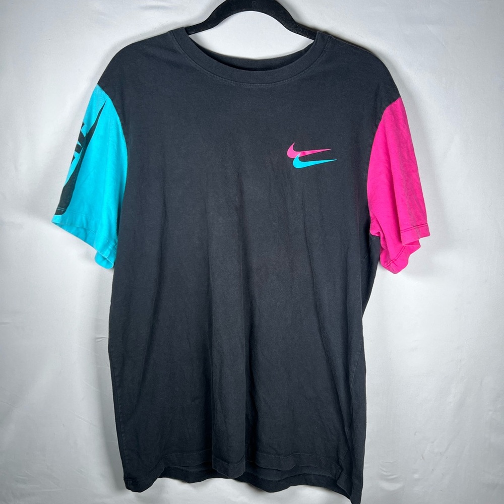 Nike City Brights Double Swoosh Relaxed Fit Crewneck Tee - Large in Tri-Colours